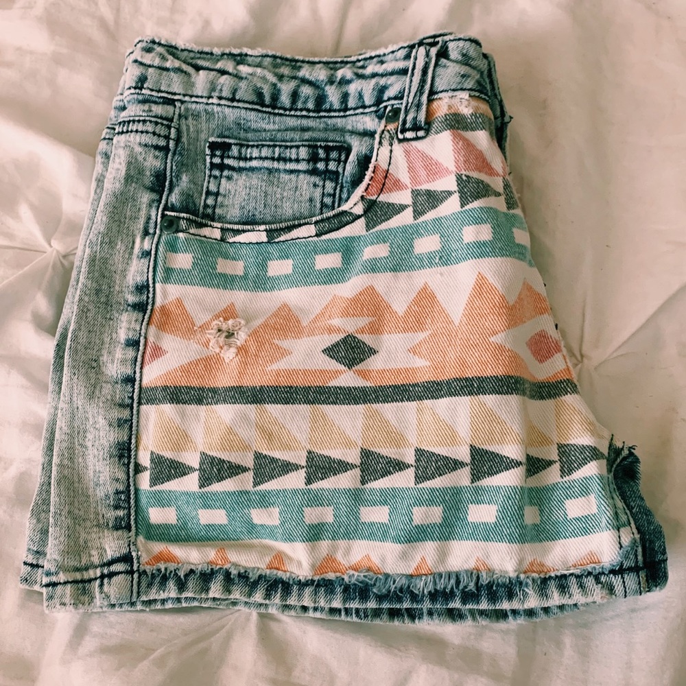 Boho boutique shorts